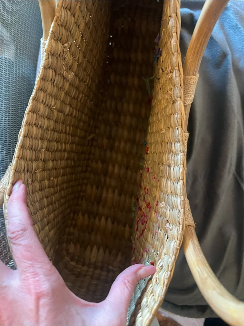 Vintage 70s Straw Woven Tote | Floral + Butterfly Deco-Bamboo Handles | Boho Bag - Picture 6 of 12